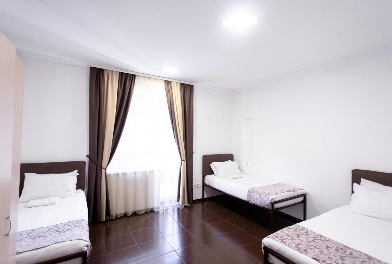 Hotel One Umanʼ Exterior foto